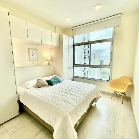 Villa Morra, A Pasos De Los Shoppings! Асунсьйон Екстер'єр фото